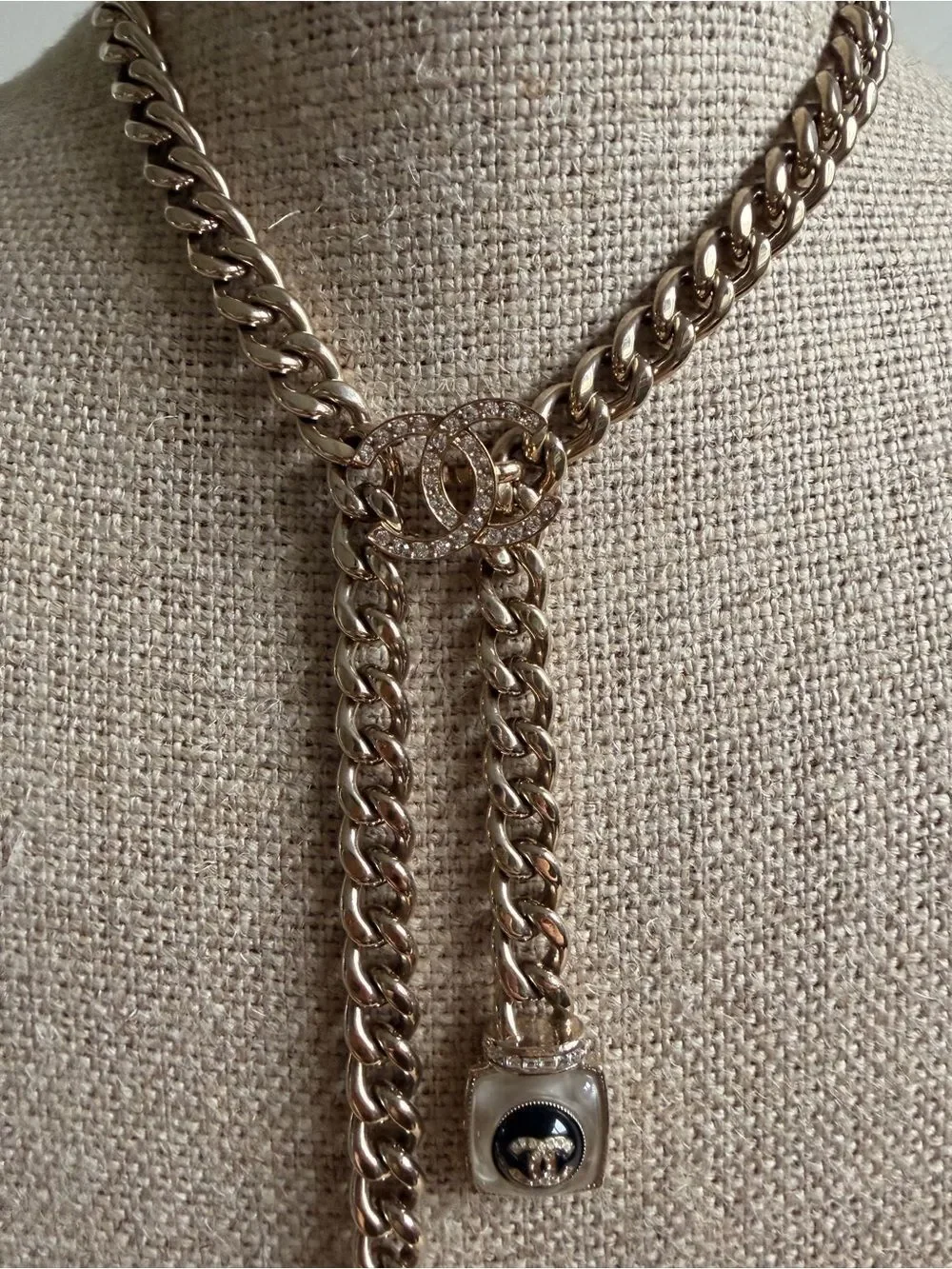 CHANEL metal strass